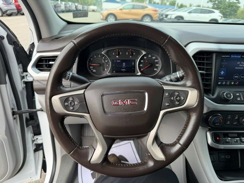 Certified 2020 GMC Acadia SLE w/ Driver Convenience Package AWD/4WD image 23