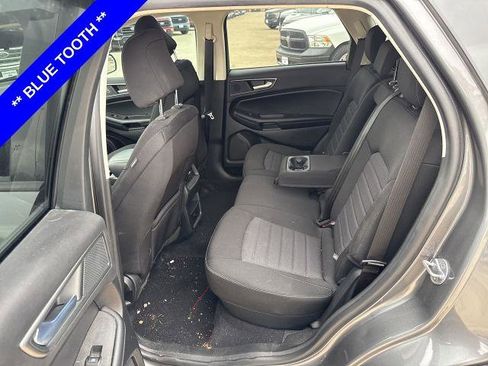 Certified 2024 Ford Edge SE image 6