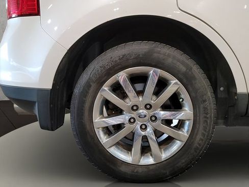 Used 2013 Ford Edge Limited FWD image 33