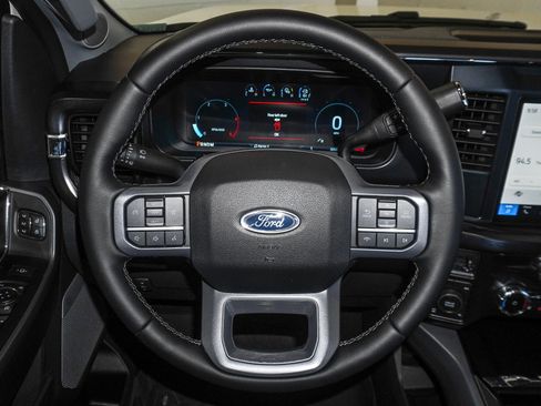 New 2026 Ford F250 Lariat w/ Black Appearance Package AWD/4WD image 26
