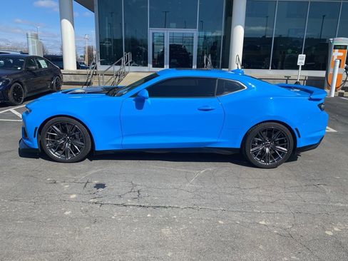 Used 2023 Chevrolet Camaro ZL1 image 6