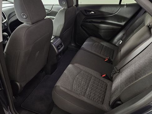Used 2023 Chevrolet Equinox LT w/ Driver Convenience Package image 22