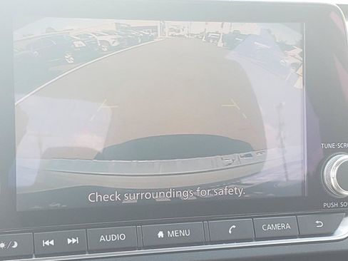 Used 2021 Nissan Altima 2.5 SV AWD/4WD image 16