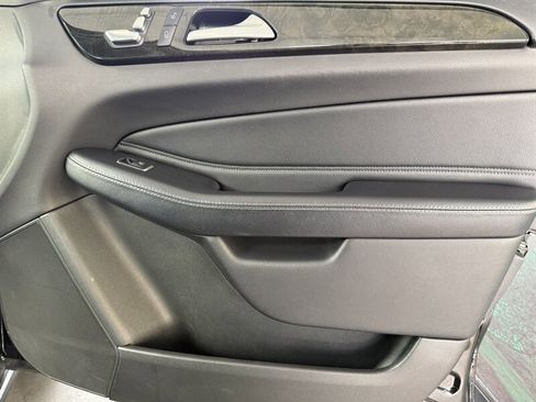 Used 2018 Mercedes-Benz GLE 350 image 28