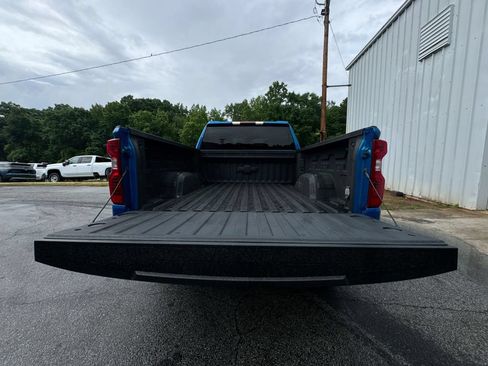 Used 2022 Chevrolet Silverado 1500 Custom RWD image 34