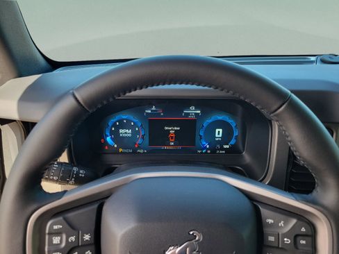 New 2025 Ford Bronco Big Bend w/ Black Diamond Package image 15