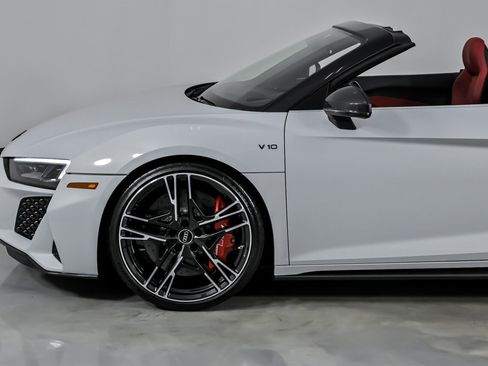 Used 2022 Audi R8 V10 performance image 7