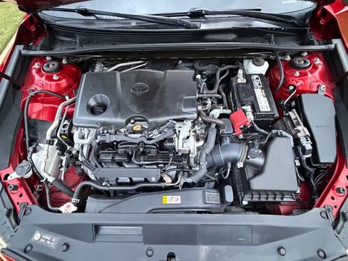Used 2019 Toyota Camry XSE FWD image 21