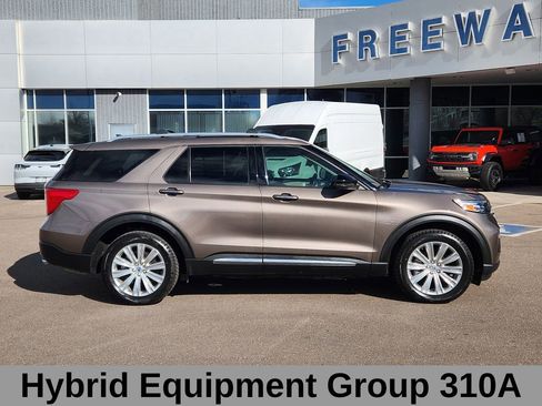 Used 2021 Ford Explorer Limited w/ Hybrid Equipment Group 310A image 3