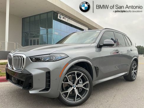 New 2026 BMW X5 sDrive40i w/ M Sport Package image 1