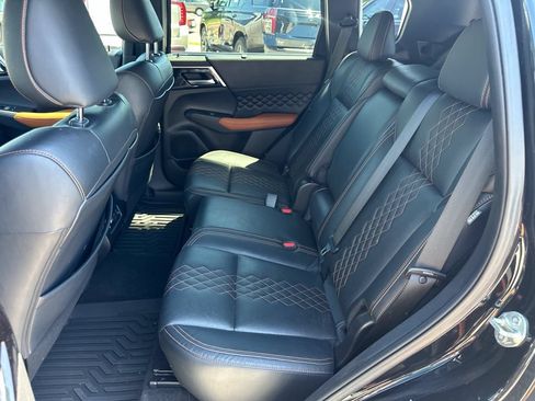 Used 2022 Mitsubishi Outlander SEL FWD image 19