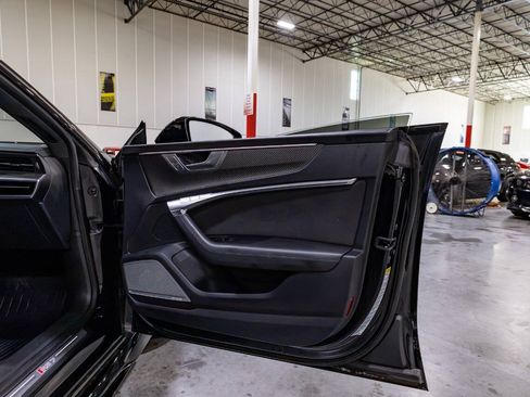 Used 2022 Audi RS 7 Sportback w/ Black Optic Package AWD/4WD image 39