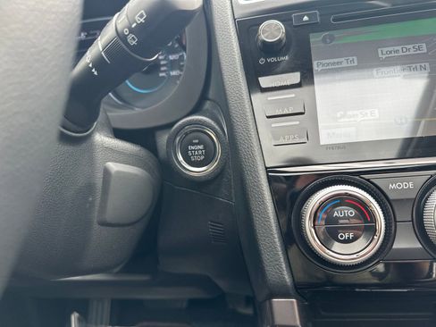 Used 2017 Subaru Forester 2.5i Touring AWD/4WD image 48