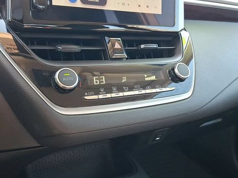 Certified 2024 Toyota Corolla LE FWD image 15