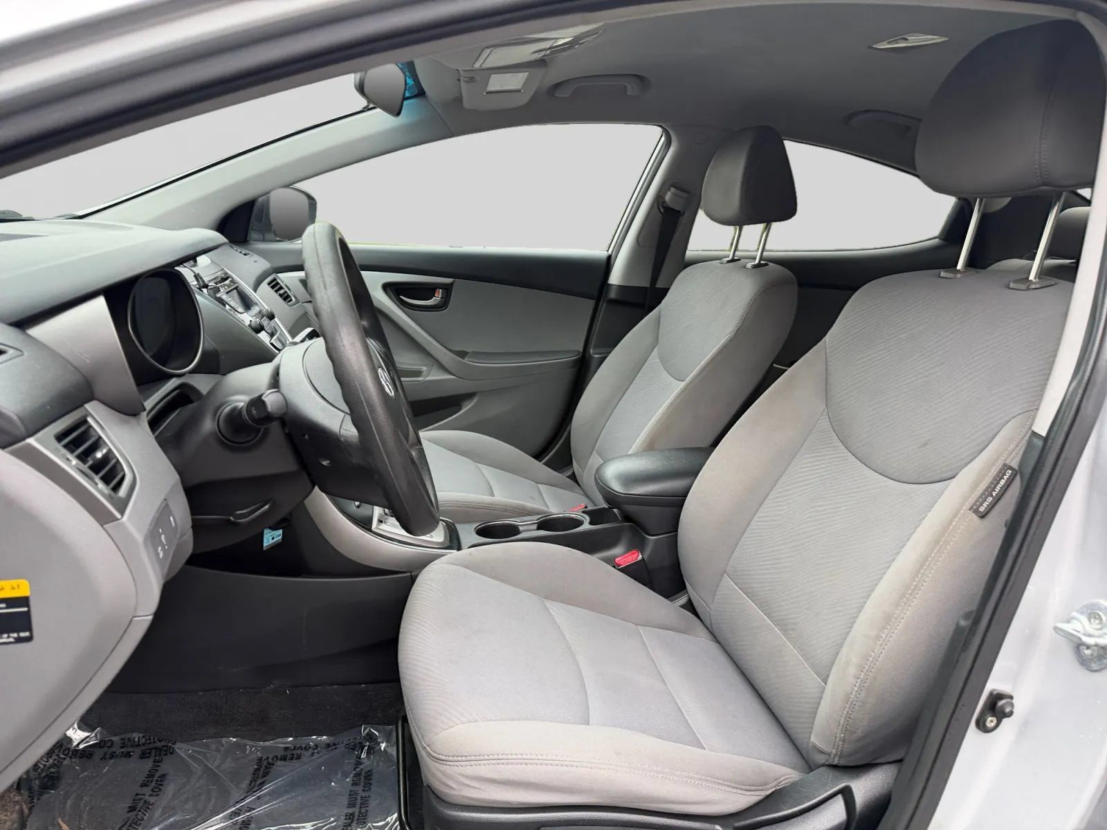 Used 2013 Hyundai Elantra GLS FWD image 10