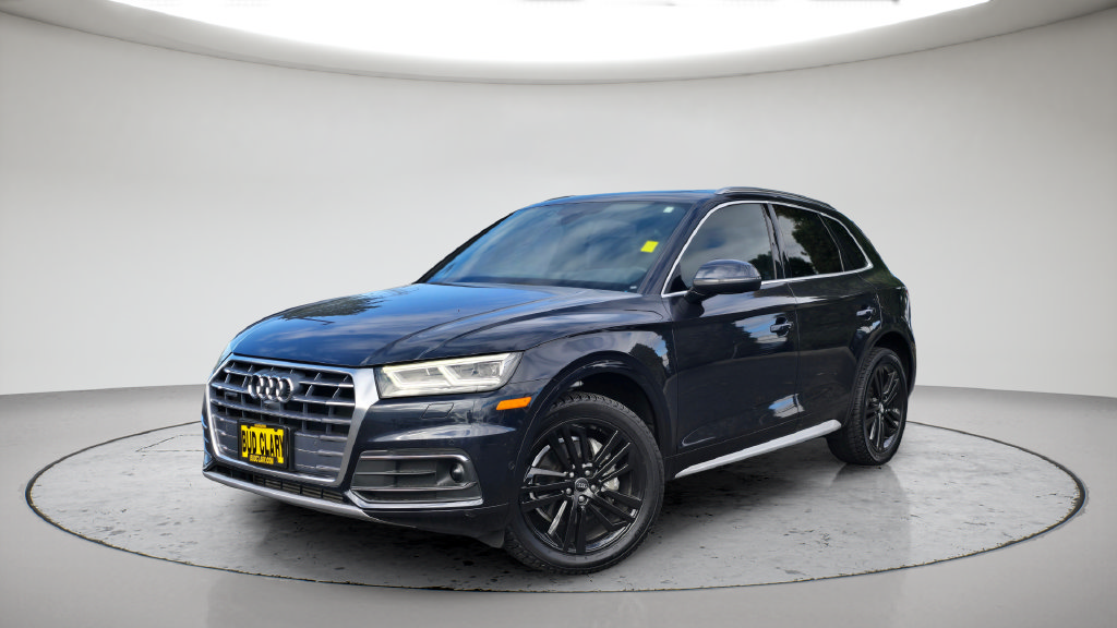 Used 2020 Audi Q5 Prestige AWD/4WD image 1
