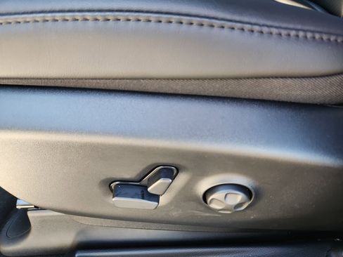 New 2026 Chrysler Pacifica Select image 15