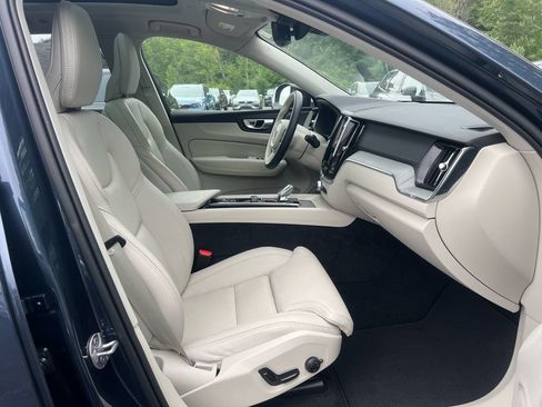 Certified 2024 Volvo XC60 T8 Ultimate w/ Climate Package AWD/4WD image 30