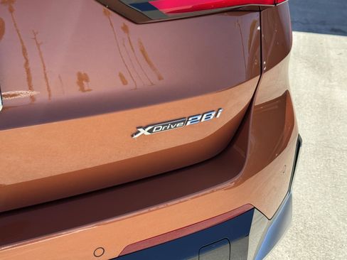 Used 2023 BMW X1 xDrive28i image 10