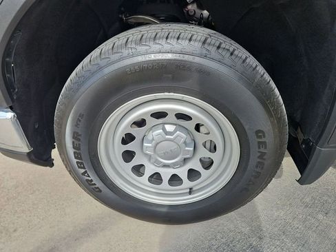 Used 2024 GMC Sierra 1500 Pro w/ Pro Value Package image 27