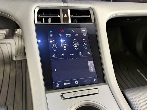 Used 2022 Porsche Taycan 4 Cross Turismo image 34