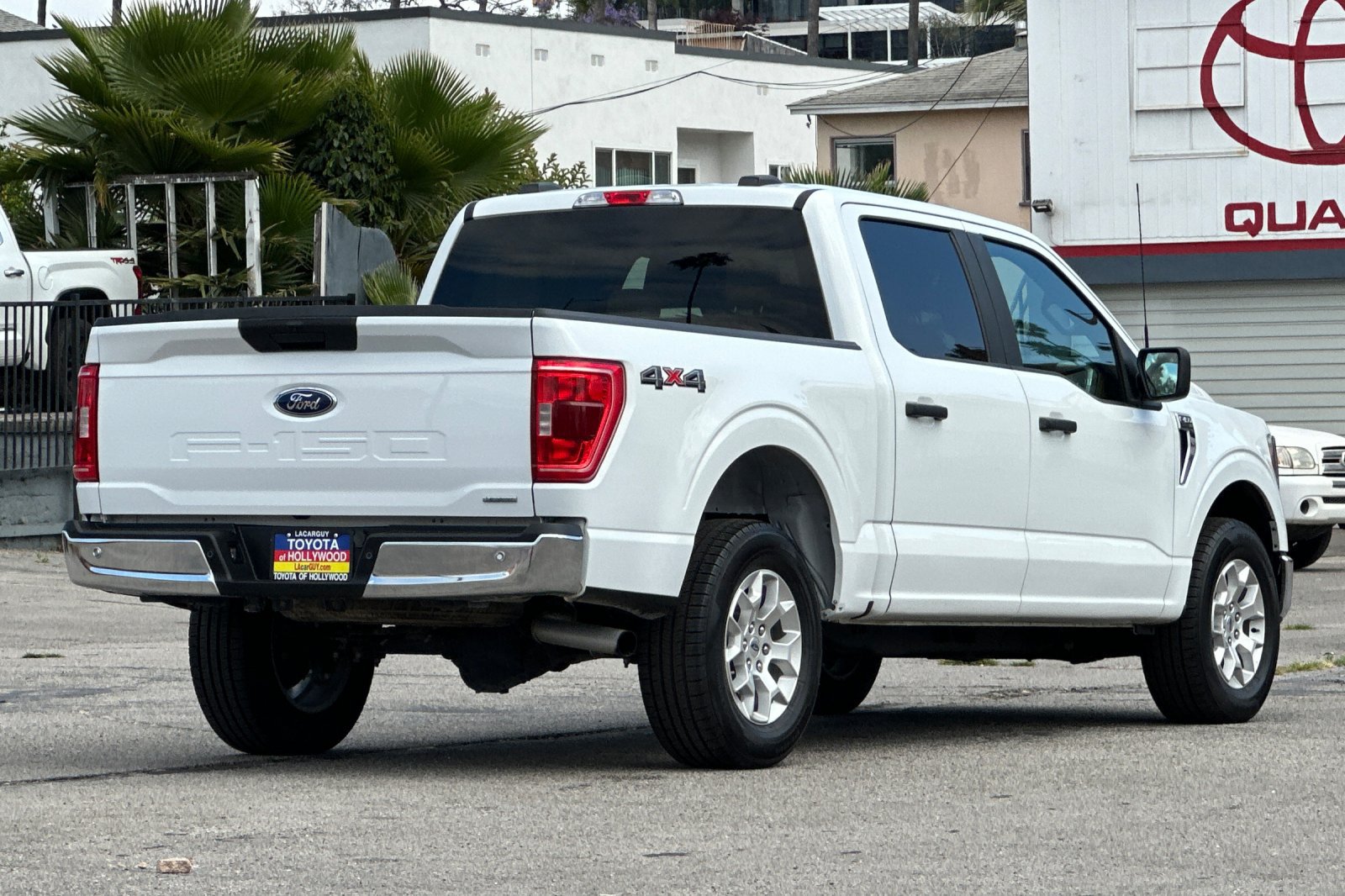 Used 2023 Ford F150 XLT AWD/4WD image 4