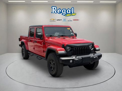 Used 2022 Jeep Gladiator Sport AWD/4WD image 1