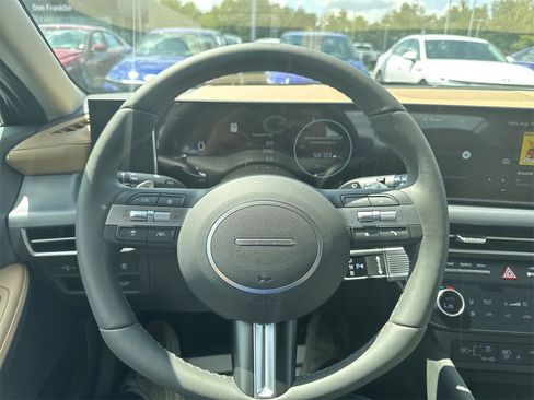 New 2025 Hyundai Sonata Limited image 20