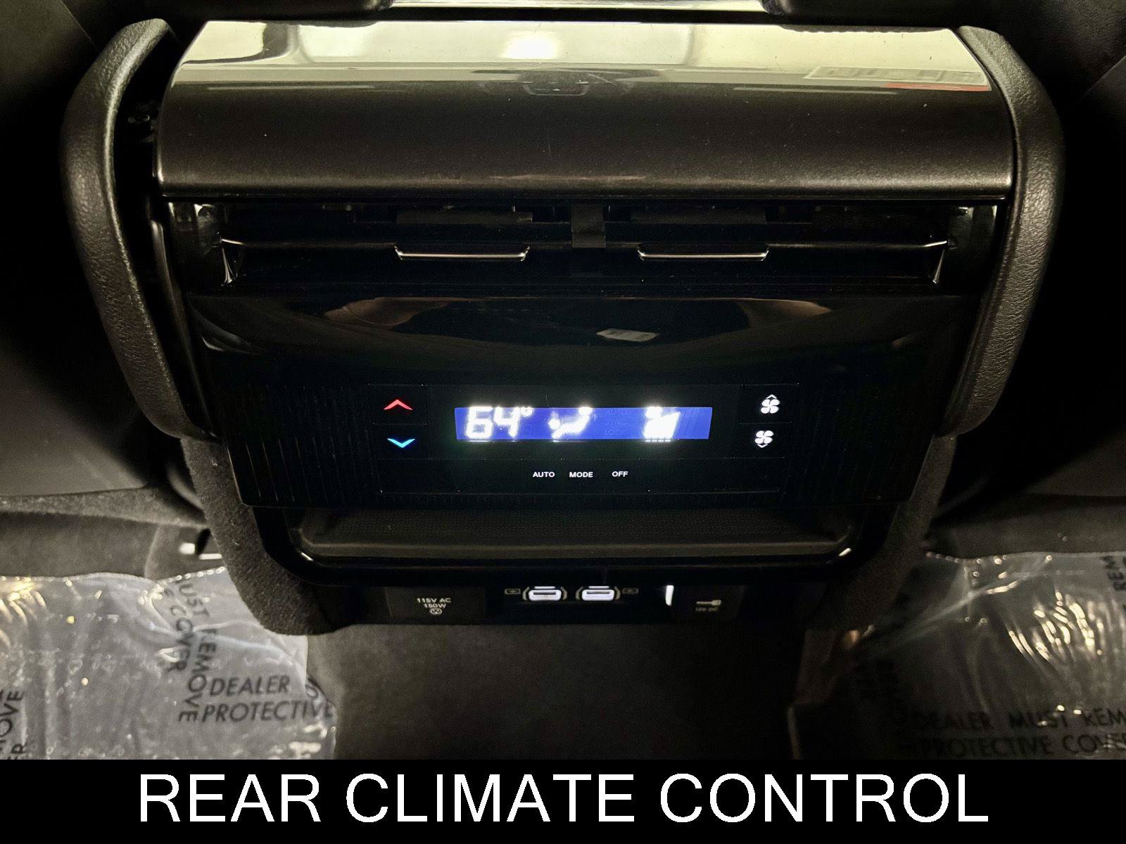 Used 2022 Jeep Wagoneer Series I AWD/4WD image 22