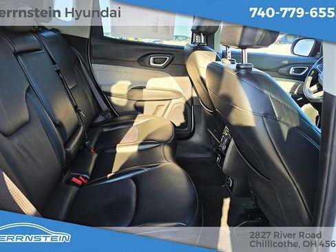 Used 2022 Jeep Compass Latitude image 24