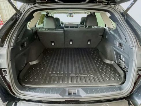 Used 2024 Subaru Outback Limited AWD/4WD image 29