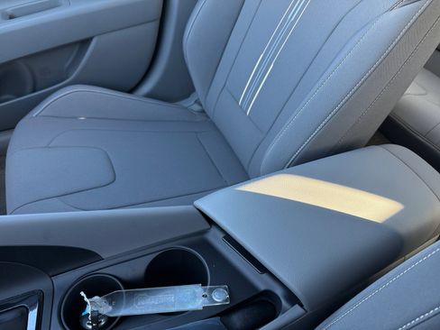 New 2025 Hyundai Elantra Sport image 14