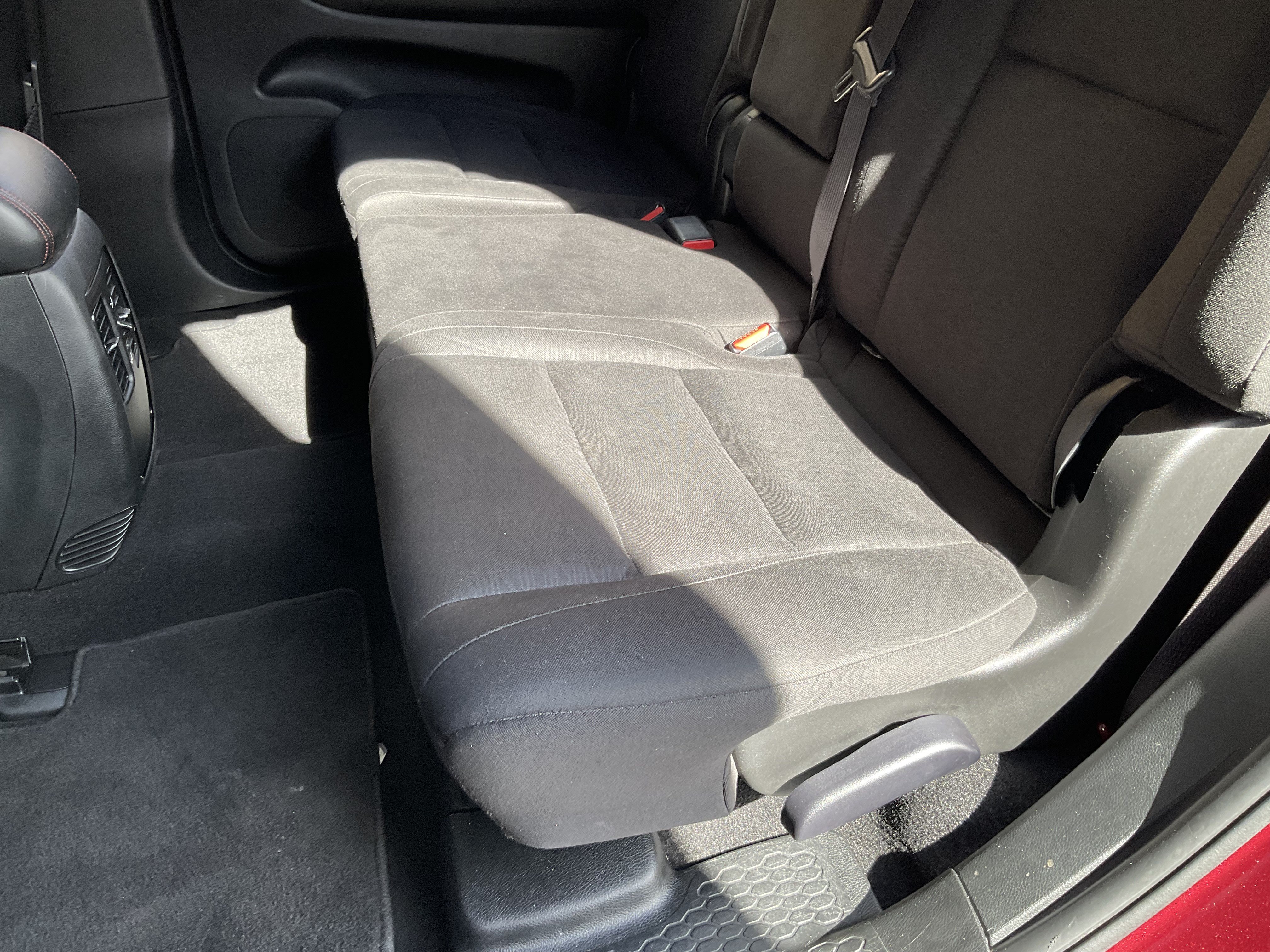 Used 2023 Dodge Durango GT AWD/4WD image 32