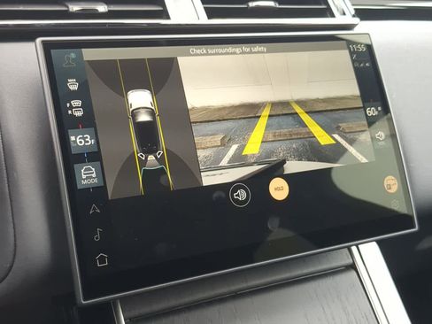 Certified 2025 Land Rover Range Rover Velar Dynamic SE image 32