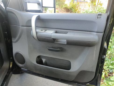 Used 2008 Chevrolet Silverado 3500 LT w/ EZ-Lift Tailgate Package image 54