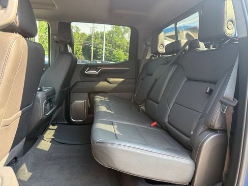 Certified 2025 GMC Sierra 1500 Denali AWD/4WD image 36