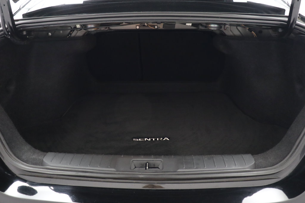 Used 2024 Nissan Sentra SV FWD image 30