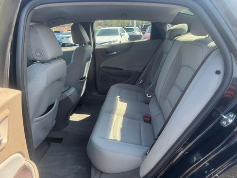 Used 2020 Chevrolet Malibu LS FWD image 19