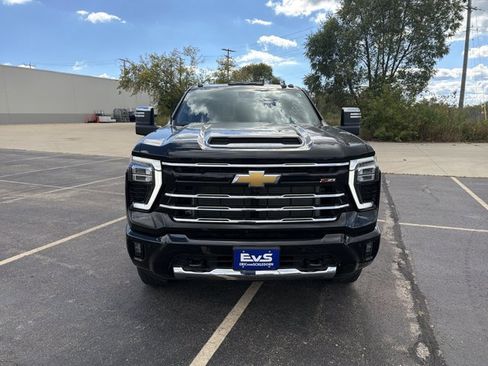 New 2026 Chevrolet Silverado 2500 LT w/ Z71 Chrome Sport Edition image 2