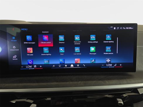 Certified 2024 BMW X7 M60i w/ Executive Package image 22