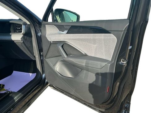 New 2026 Volkswagen Tiguan S AWD/4WD image 16