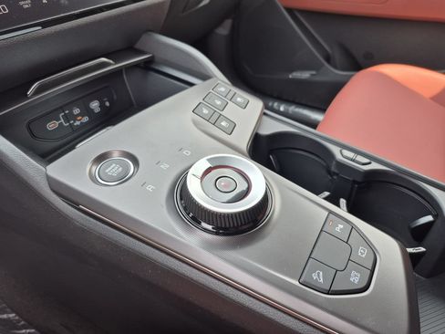 New 2027 Kia Sportage SX Prestige AWD/4WD image 9