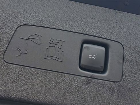 Used 2023 Lincoln Corsair AWD w/ Equipment Group 101A image 35