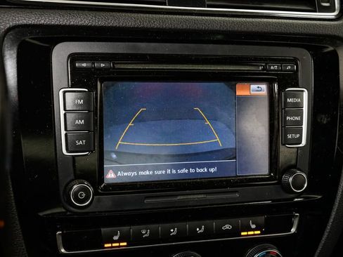 Used 2015 Volkswagen Jetta GLI SE image 13