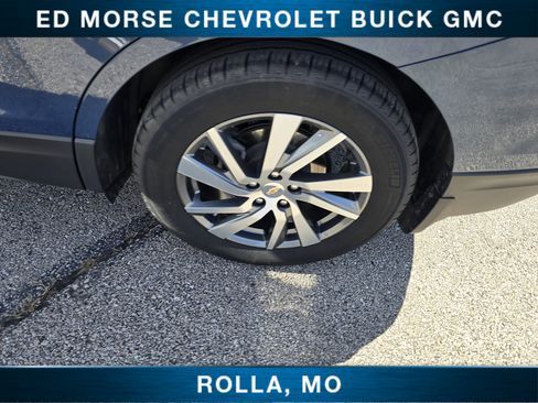 Used 2024 Chevrolet Equinox Premier image 10