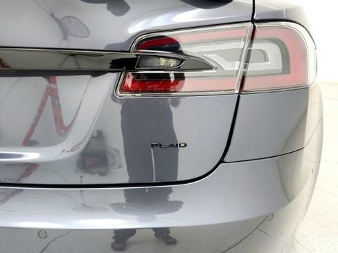 Used 2021 Tesla Model S Plaid AWD/4WD image 28