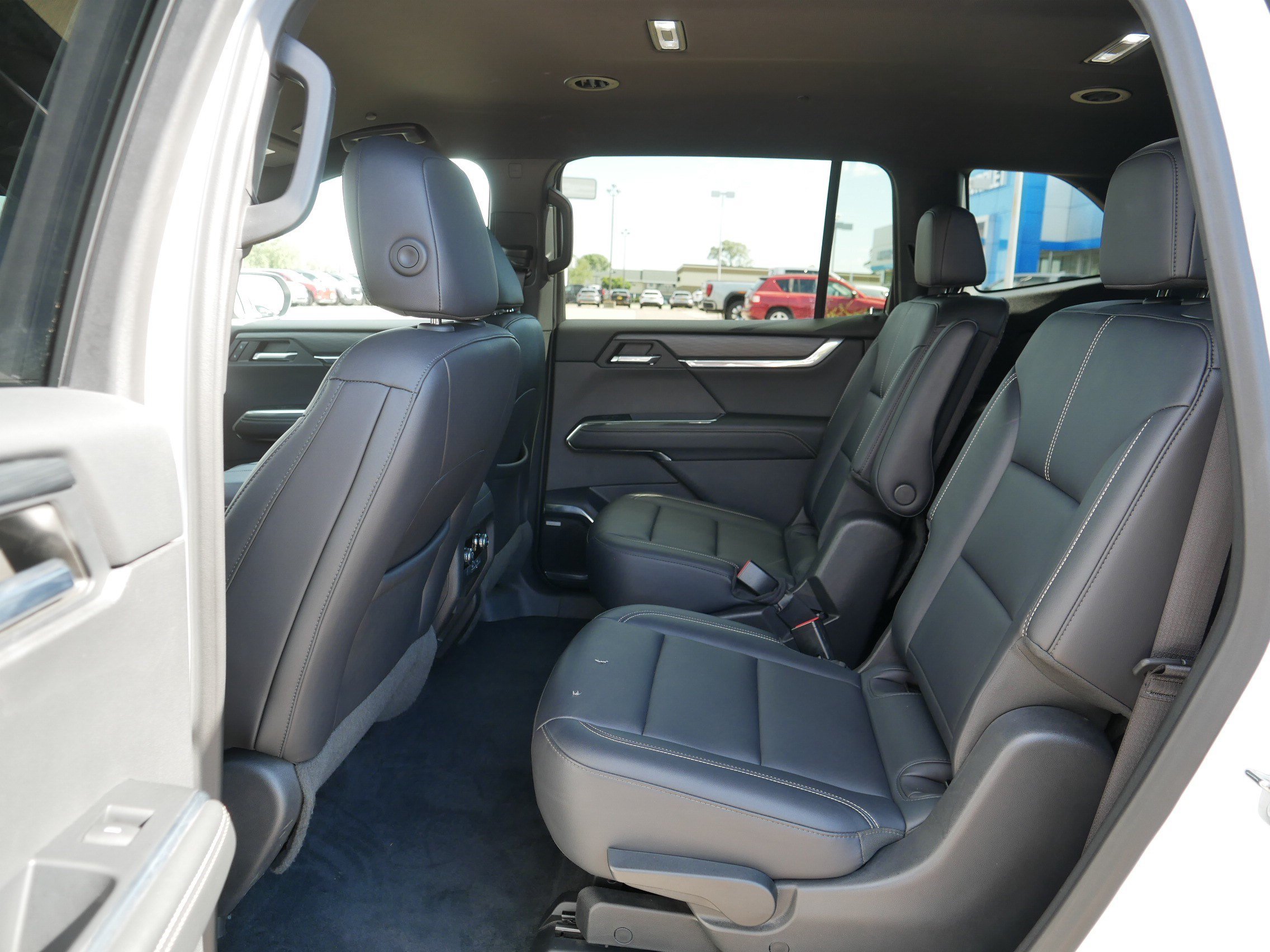 Used 2024 GMC Acadia Elevation AWD/4WD image 34