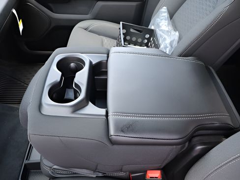 New 2026 RAM 1500 Warlock AWD/4WD image 24