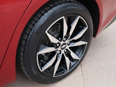 Certified 2018 Chevrolet Malibu LT w/ Leather Package FWD image 37