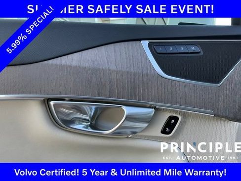 Certified 2023 Volvo XC90 B5 Plus w/ Protection Package Premier AWD/4WD image 27